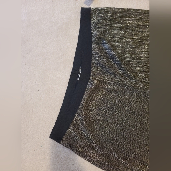 Penningtons Metallic Silver Wide Leg Pants with Textured Fabric - Picture 5 of 10